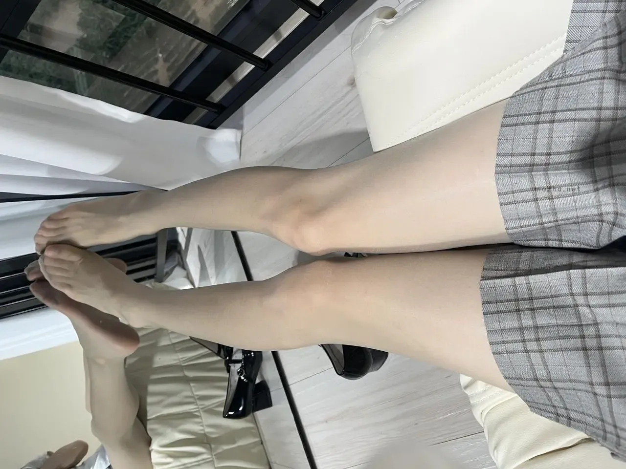 小甜酒子 – 我适合灰色嘛【9P】